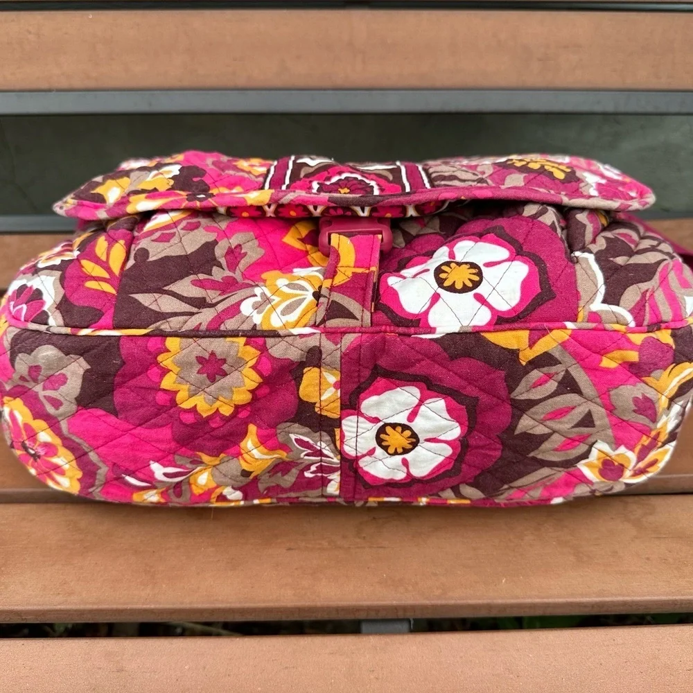 Vera Bradley Carnaby Messenger Bag